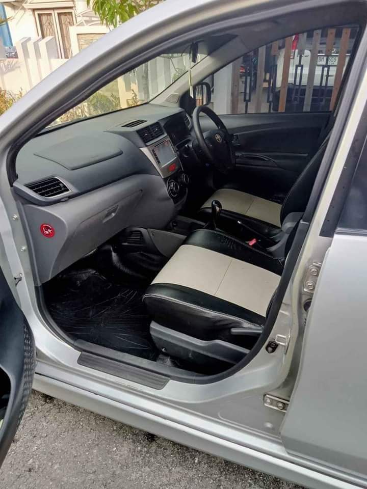 2014 Toyota Avanza Veloz 2014 Toyota Avanza Veloz