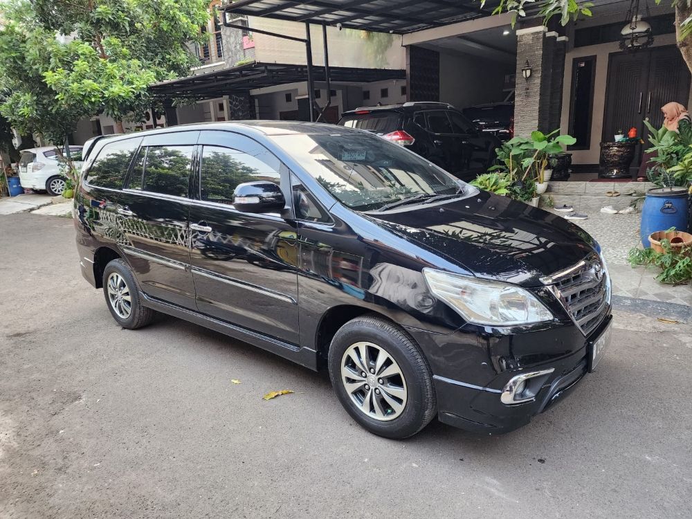 Used 2015 Toyota Kijang Innova V Luxury A/T Gasoline V Luxury A/T Gasoline for sale