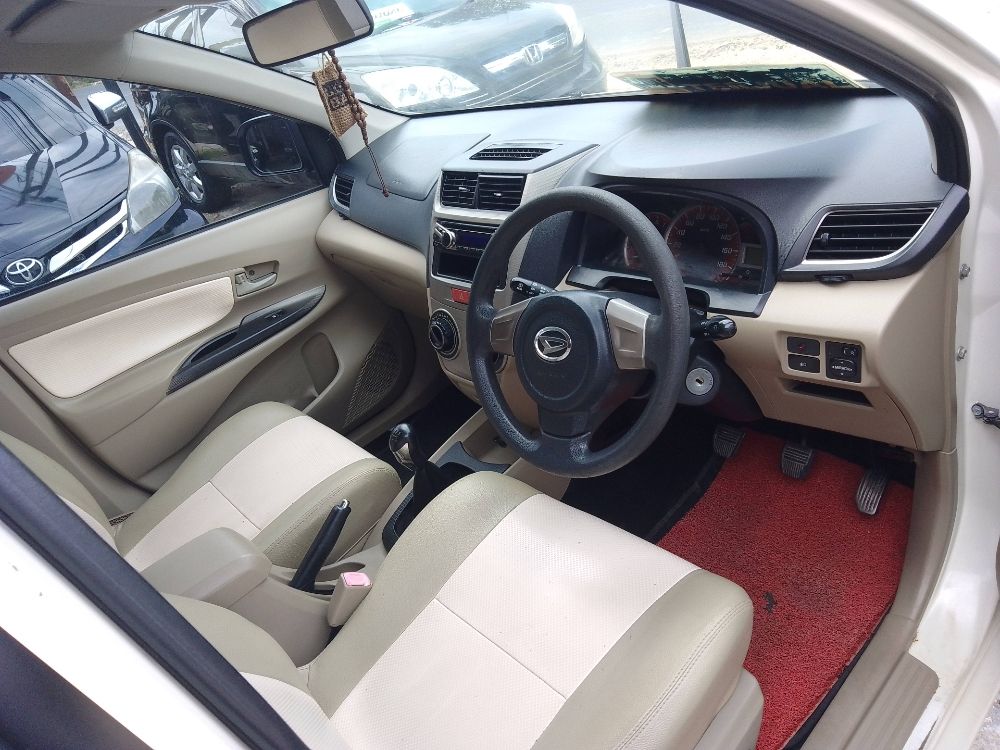 Used 2015 Daihatsu Xenia  1.3 R MT 1.3 R MT for sale