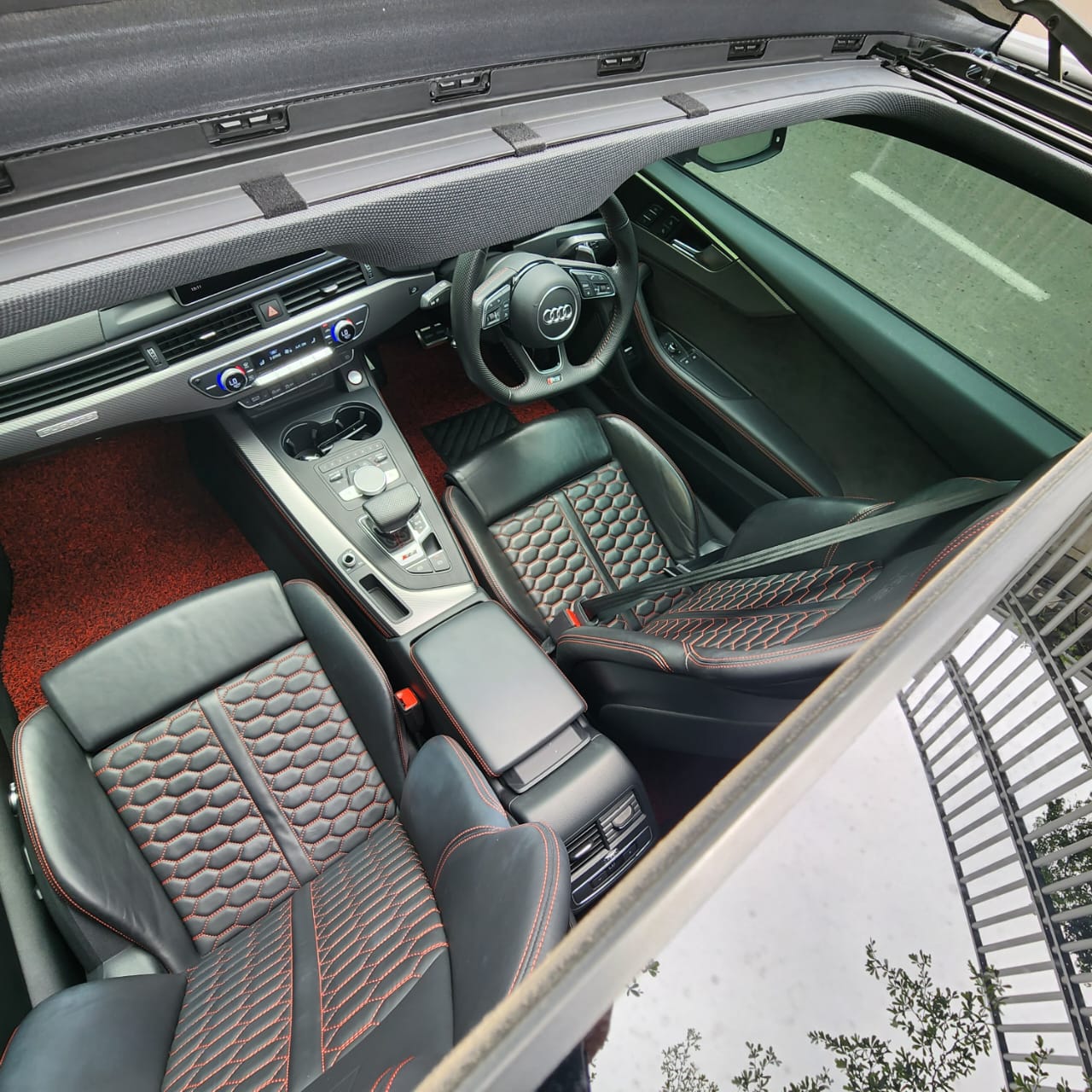 2018 Audi RS5 2.9 TFSI Quattro 2018 Audi RS5 2.9 TFSI Quattro