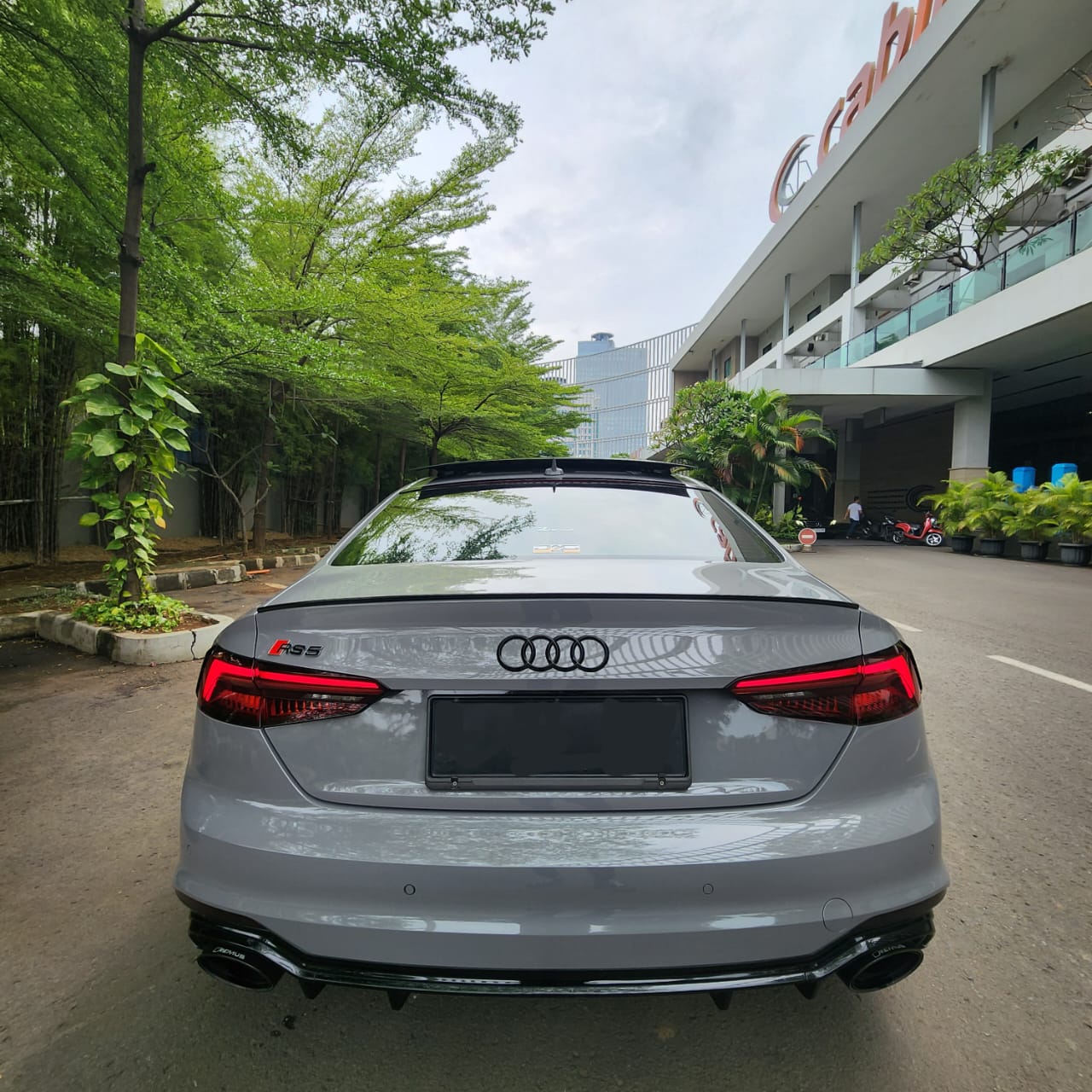 2018 Audi RS5 2.9 TFSI Quattro 2018 Audi RS5 2.9 TFSI Quattro