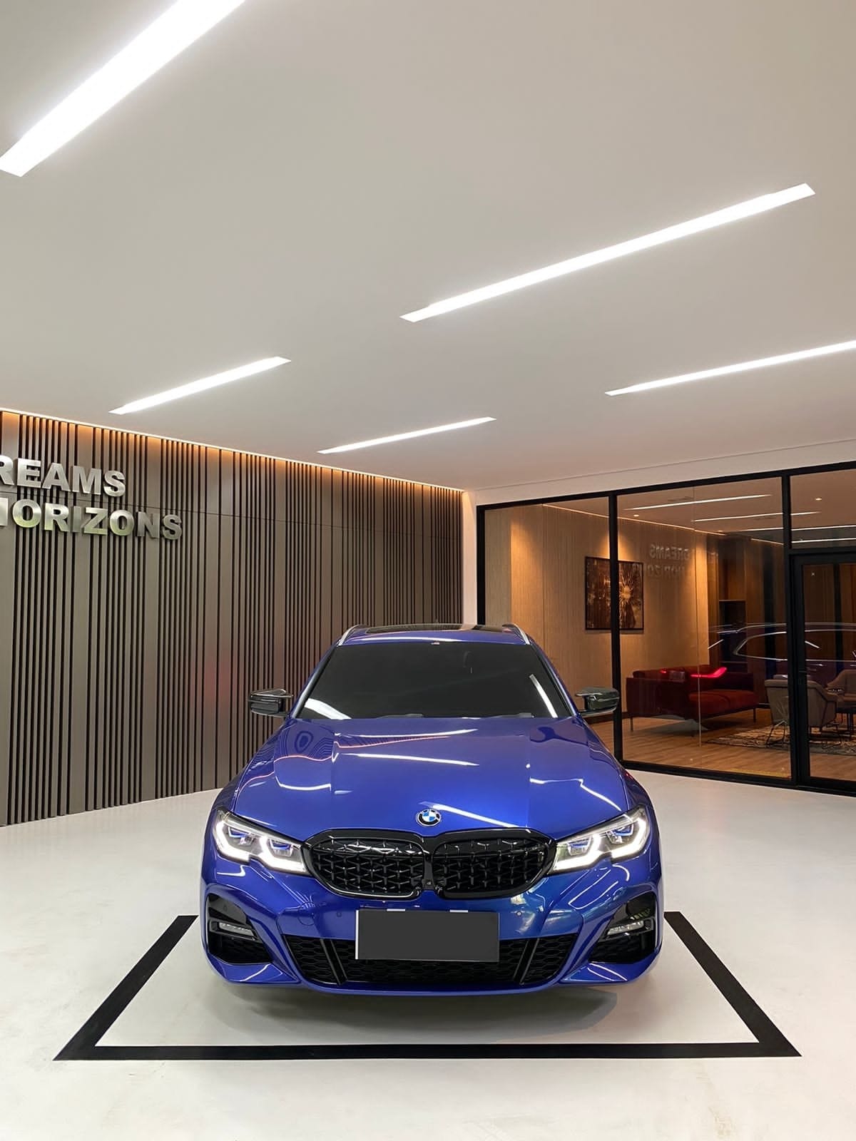 2021 BMW 3 Series Touring 320i M Sport