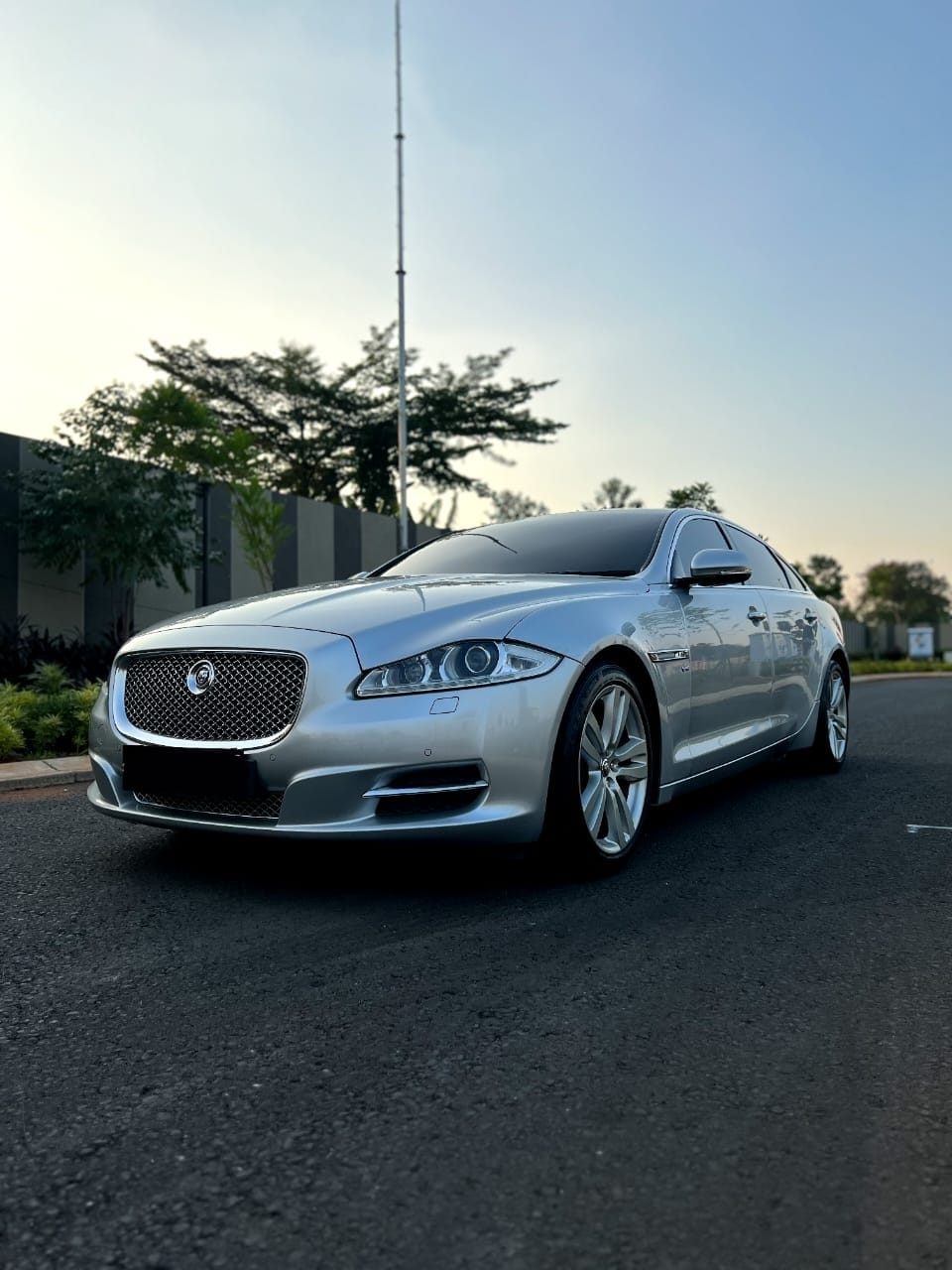 Used Jaguar XJL Used Jaguar XJL