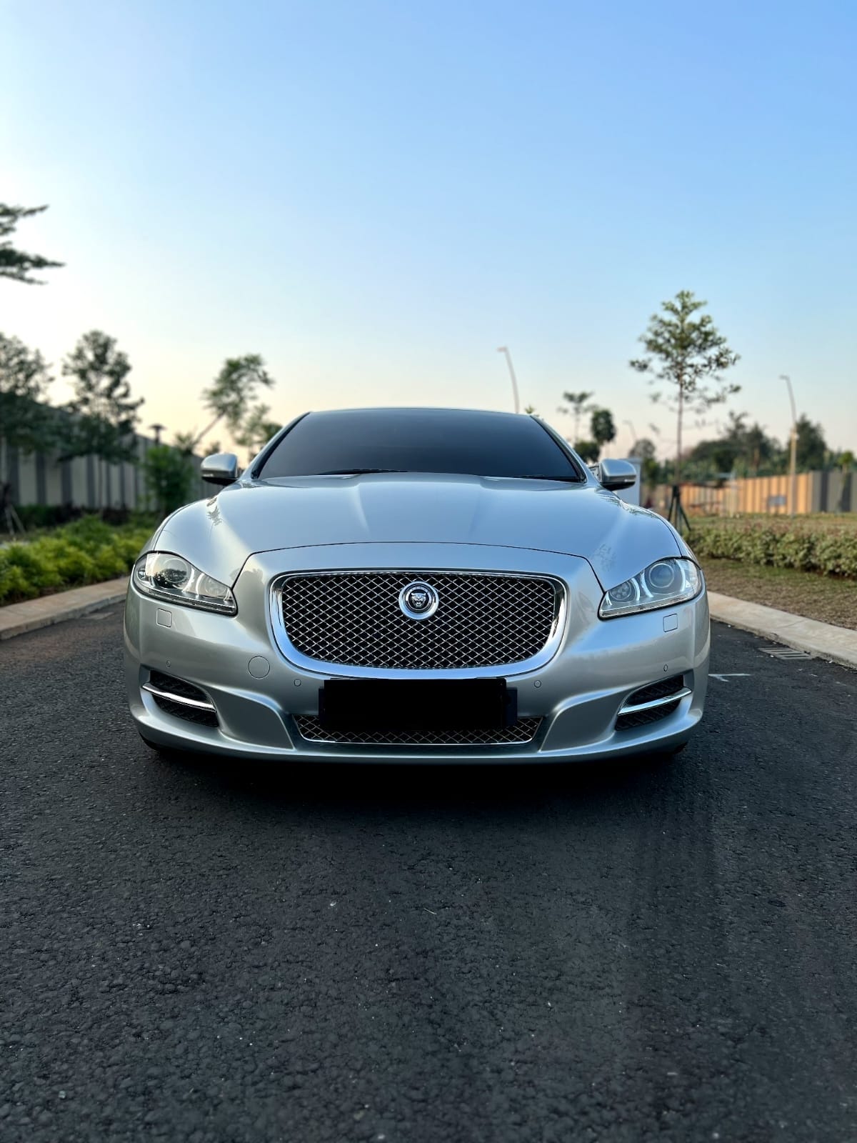 2013 Jaguar XJL 3.0 V6 A/T 2013 Jaguar XJL 3.0 V6 A/T
