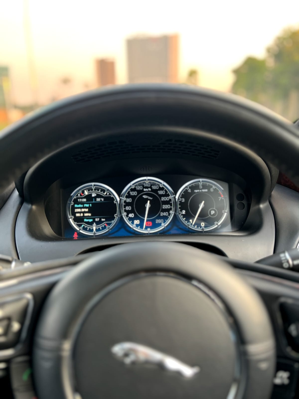 2013 Jaguar XJL 3.0 V6 A/T 2013 Jaguar XJL 3.0 V6 A/T