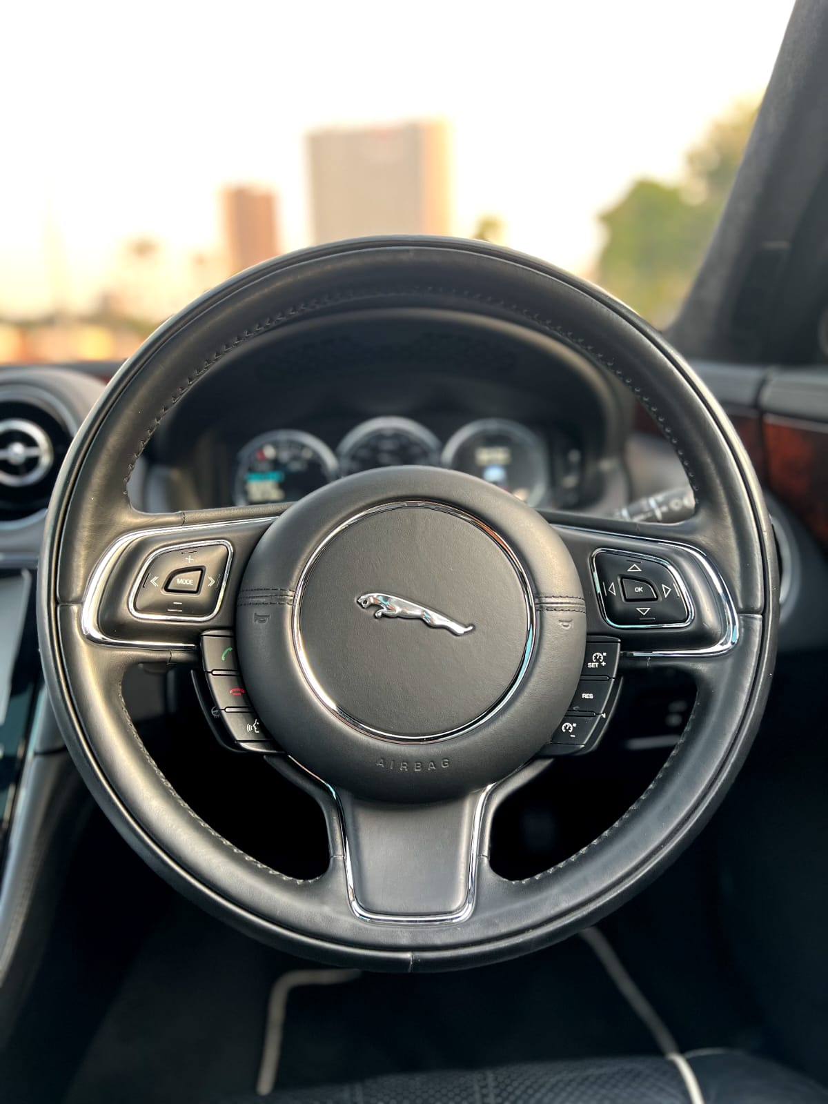 2013 Jaguar XJL 3.0 V6 A/T 2013 Jaguar XJL 3.0 V6 A/T