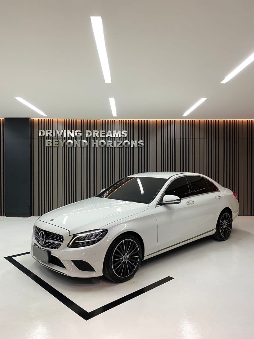 2019 Mercedes Benz C-Class Sedan C 200 2019 Mercedes Benz C-Class Sedan C 200