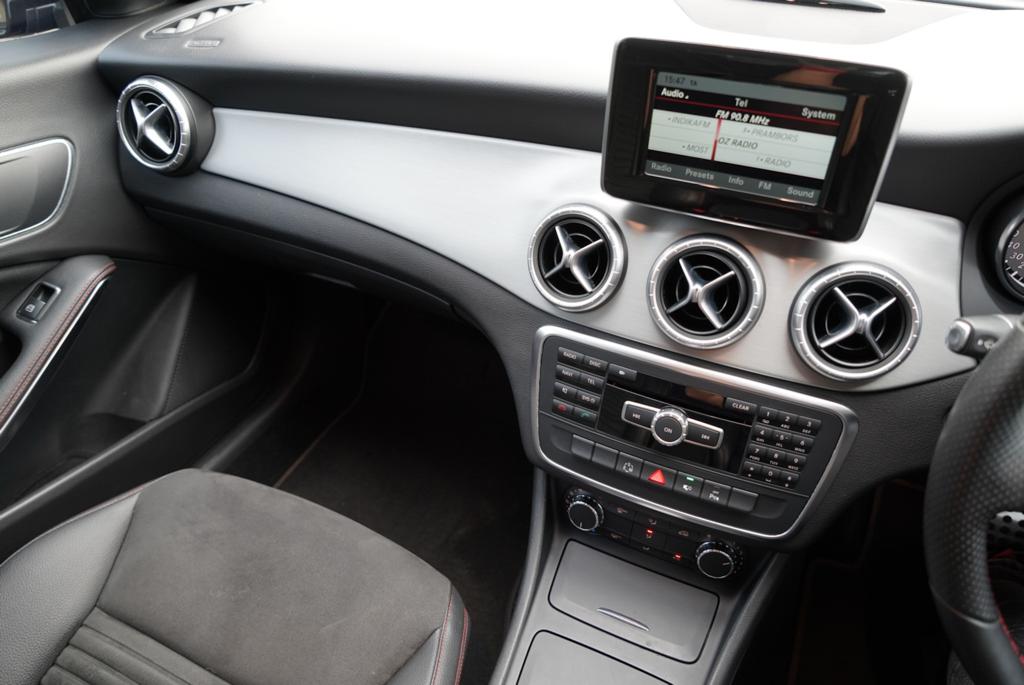 2014 Mercedes Benz CLA-Class  200 AMG Line 2014 Mercedes Benz CLA-Class  200 AMG Line