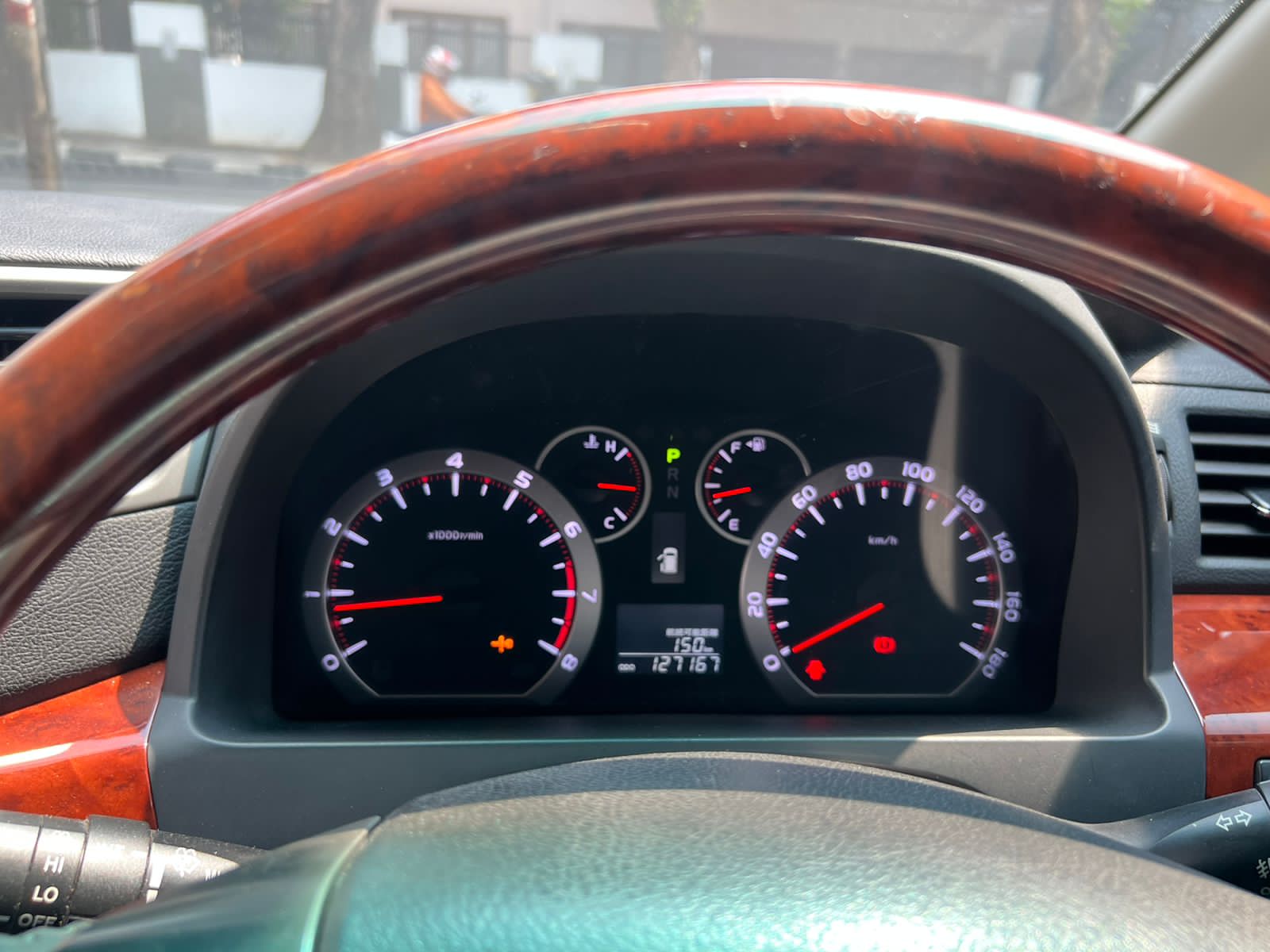 2011 Toyota Alphard  SC 2.4 AT 2011 Toyota Alphard  SC 2.4 AT