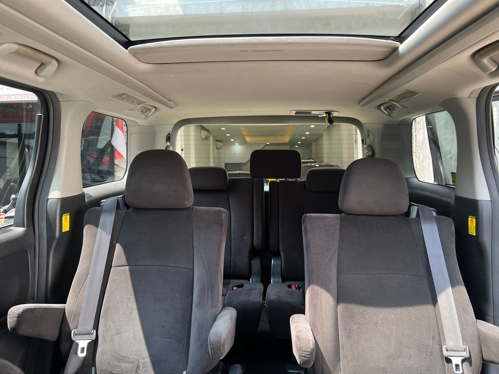 2011 Toyota Alphard  SC 2.4 AT 2011 Toyota Alphard  SC 2.4 AT