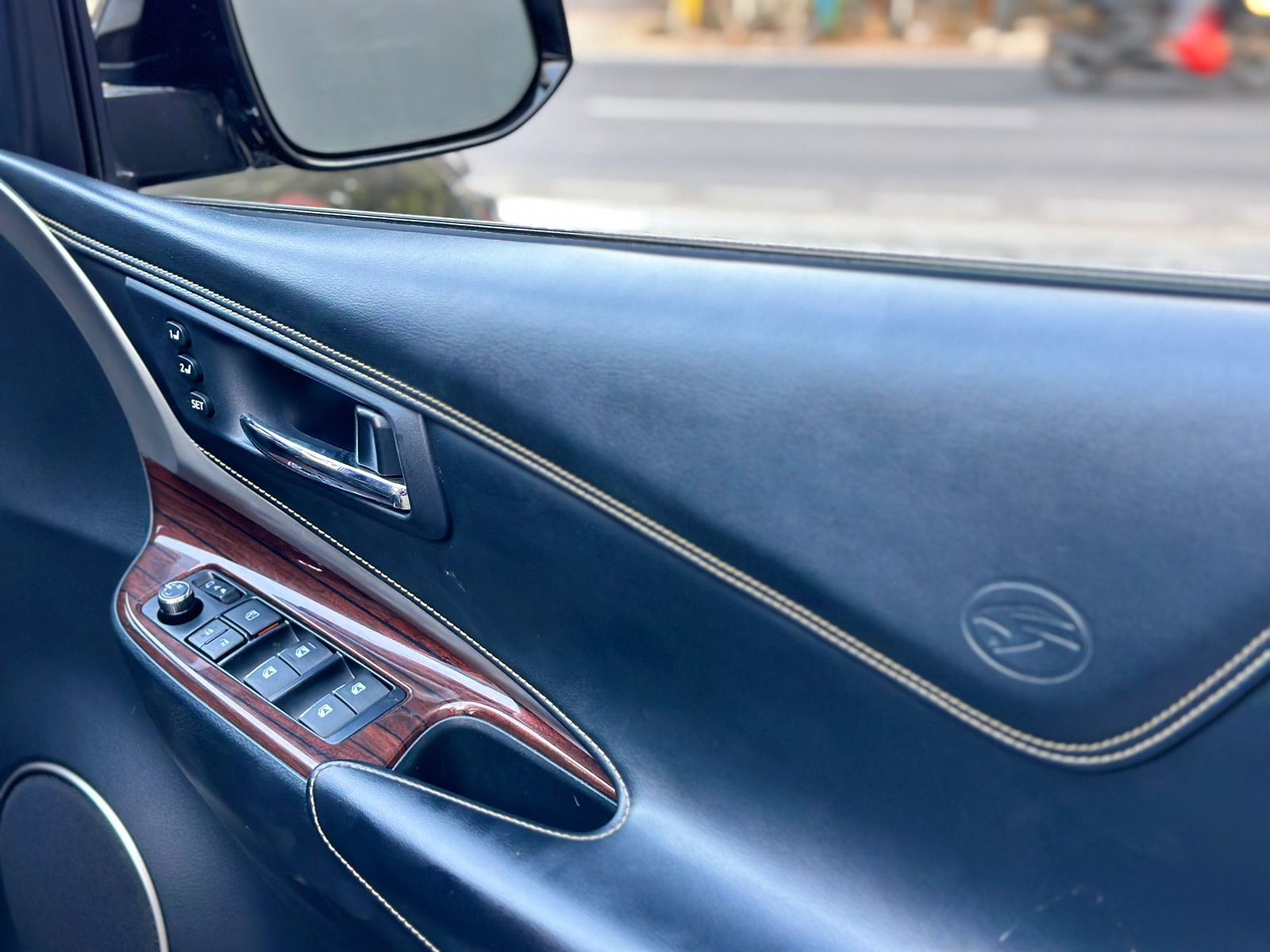 2015 Toyota Harrier 2.0 GS PREMIUM SOUND 2015 Toyota Harrier 2.0 GS PREMIUM SOUND