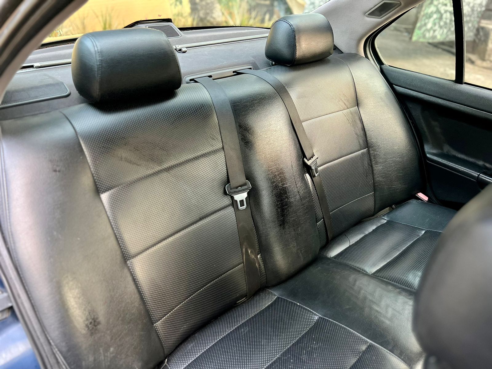 1993 BMW 3 Series Gran Turismo 318d 1993 BMW 3 Series Gran Turismo 318d