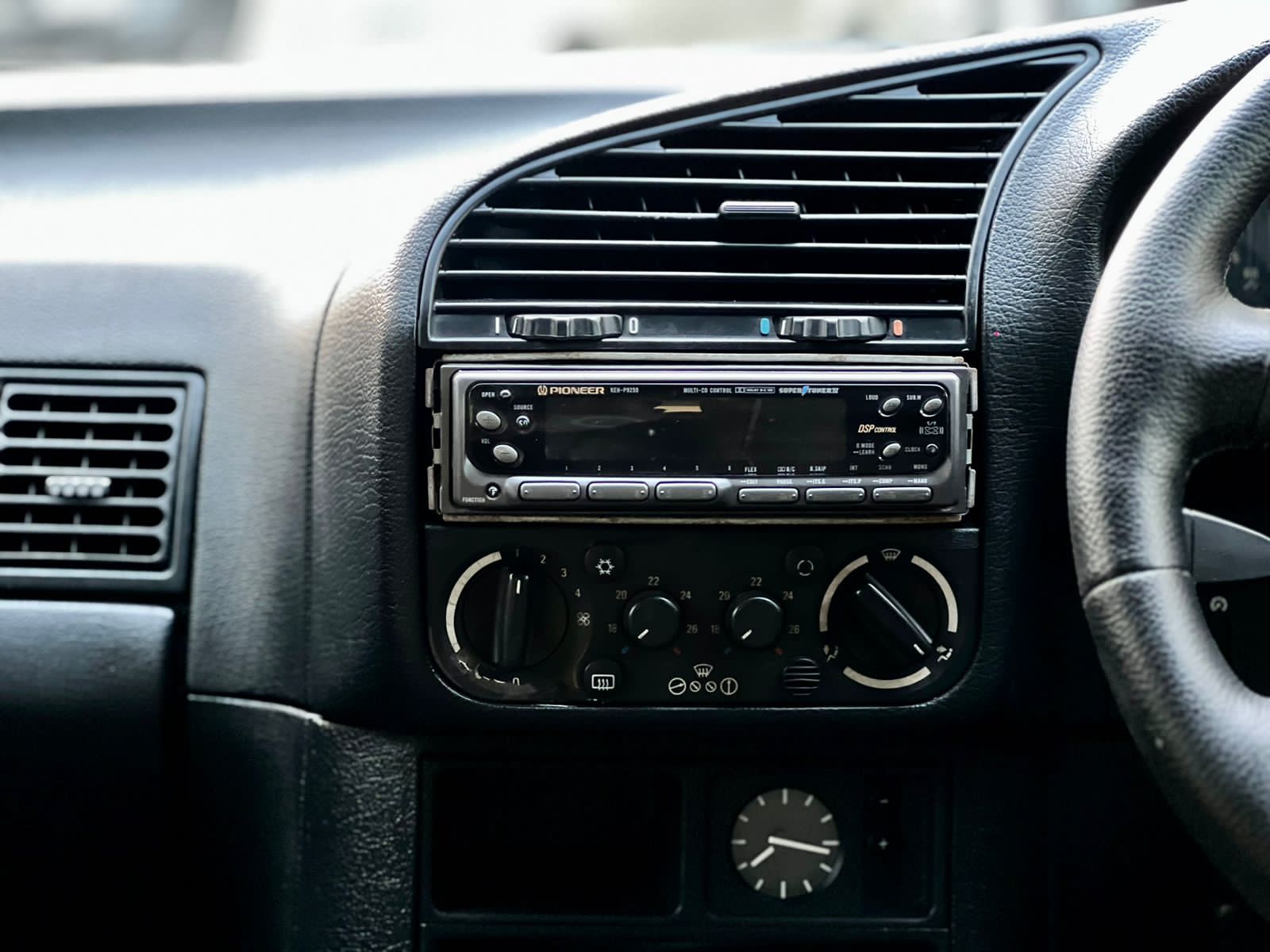 1993 BMW 3 Series Gran Turismo 318d 1993 BMW 3 Series Gran Turismo 318d