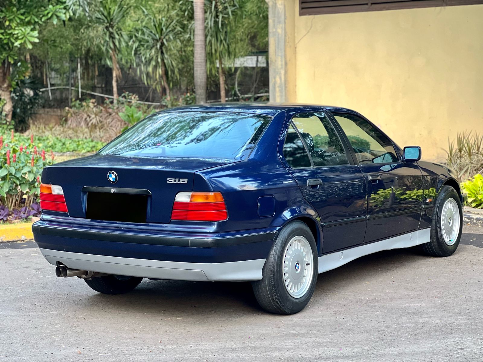 1993 BMW 3 Series Gran Turismo 318d 1993 BMW 3 Series Gran Turismo 318d