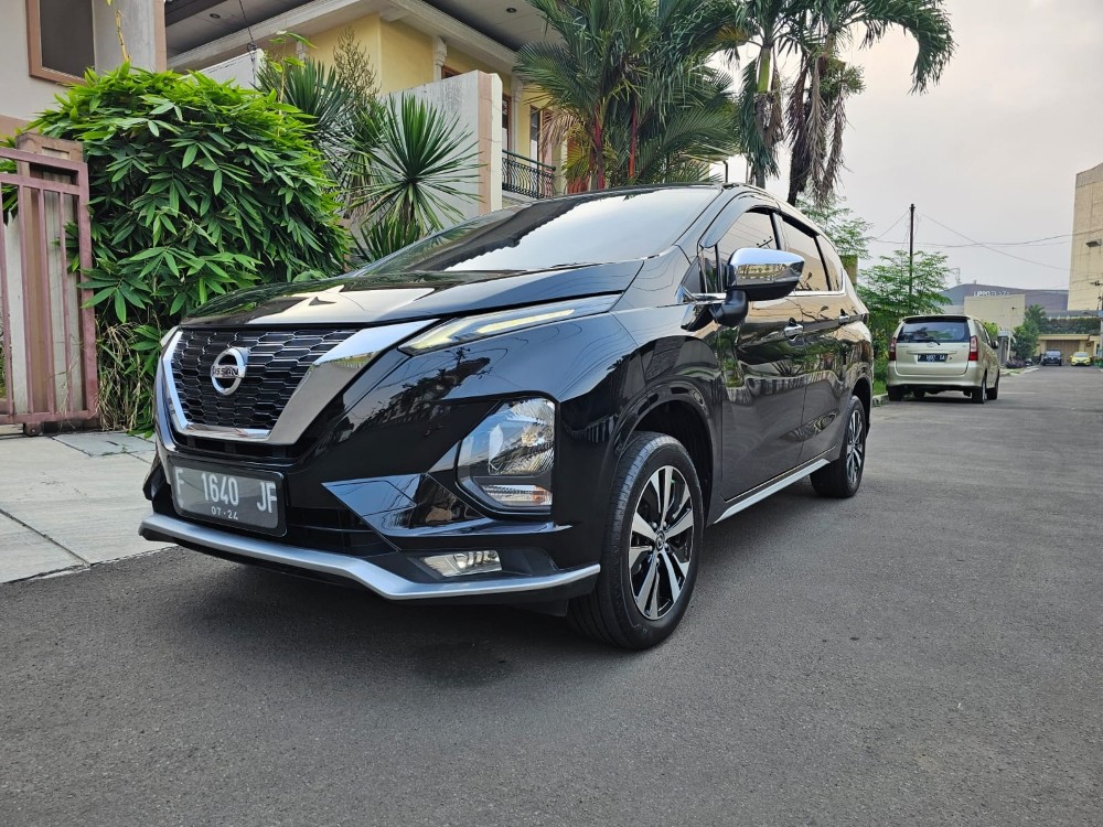 2019 Nissan Livina