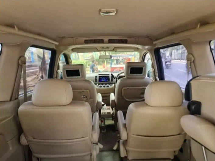 Old 2008 Nissan Serena  2.0 Comfort Touring AT 2.0 Comfort Touring AT