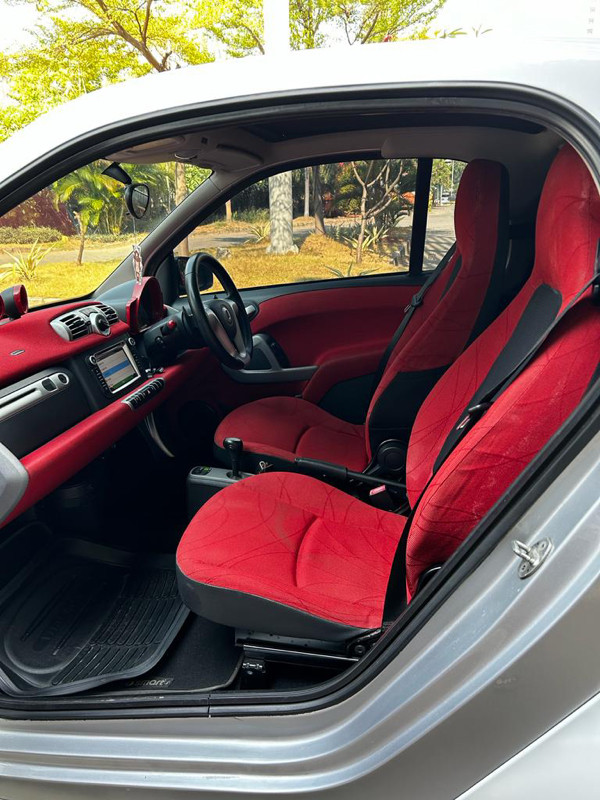 2011 Smart Fortwo 2011 Smart Fortwo