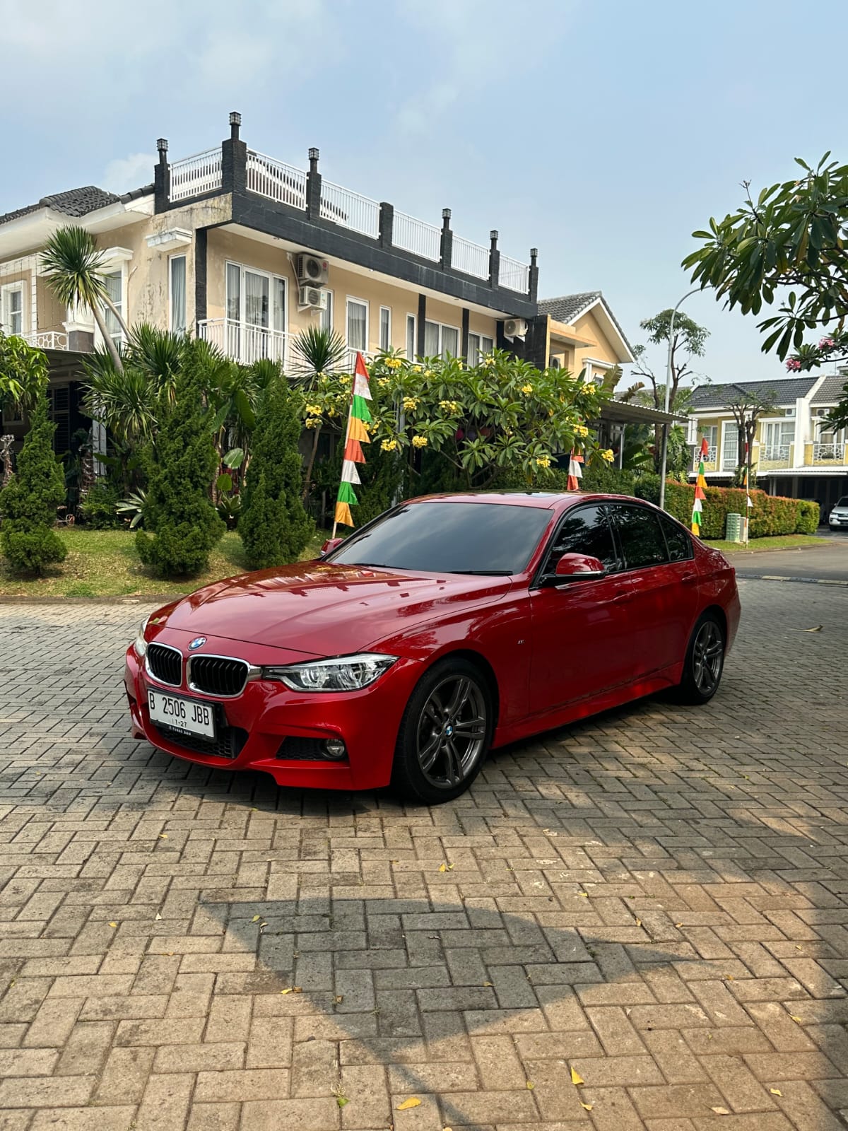 2017 BMW 3 Series Sedan  330i M Sport 2017 BMW 3 Series Sedan  330i M Sport