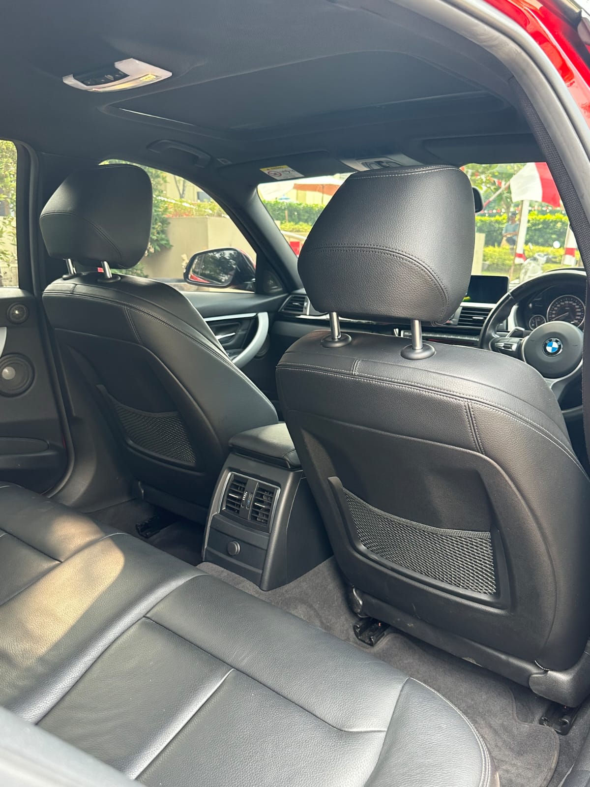 2017 BMW 3 Series Sedan  330i M Sport 2017 BMW 3 Series Sedan  330i M Sport