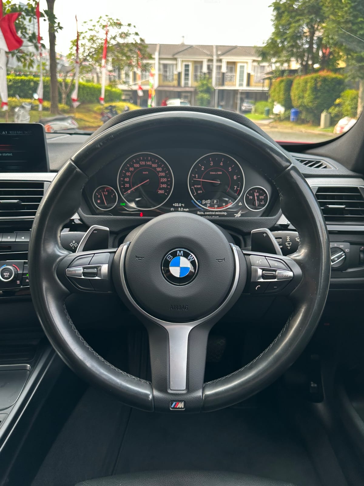 2017 BMW 3 Series Sedan  330i M Sport 2017 BMW 3 Series Sedan  330i M Sport