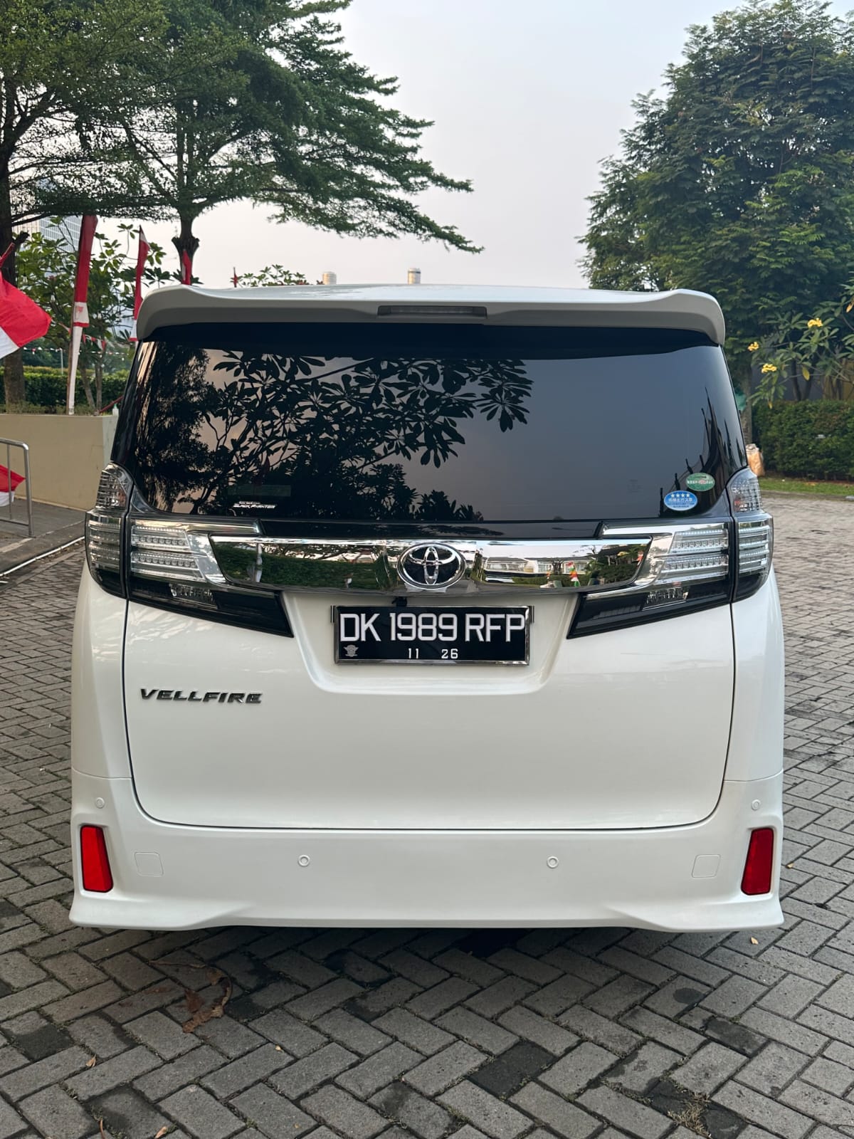 2015 Toyota Vellfire  2.4 ZG AT AUDIOLESS 2015 Toyota Vellfire  2.4 ZG AT AUDIOLESS