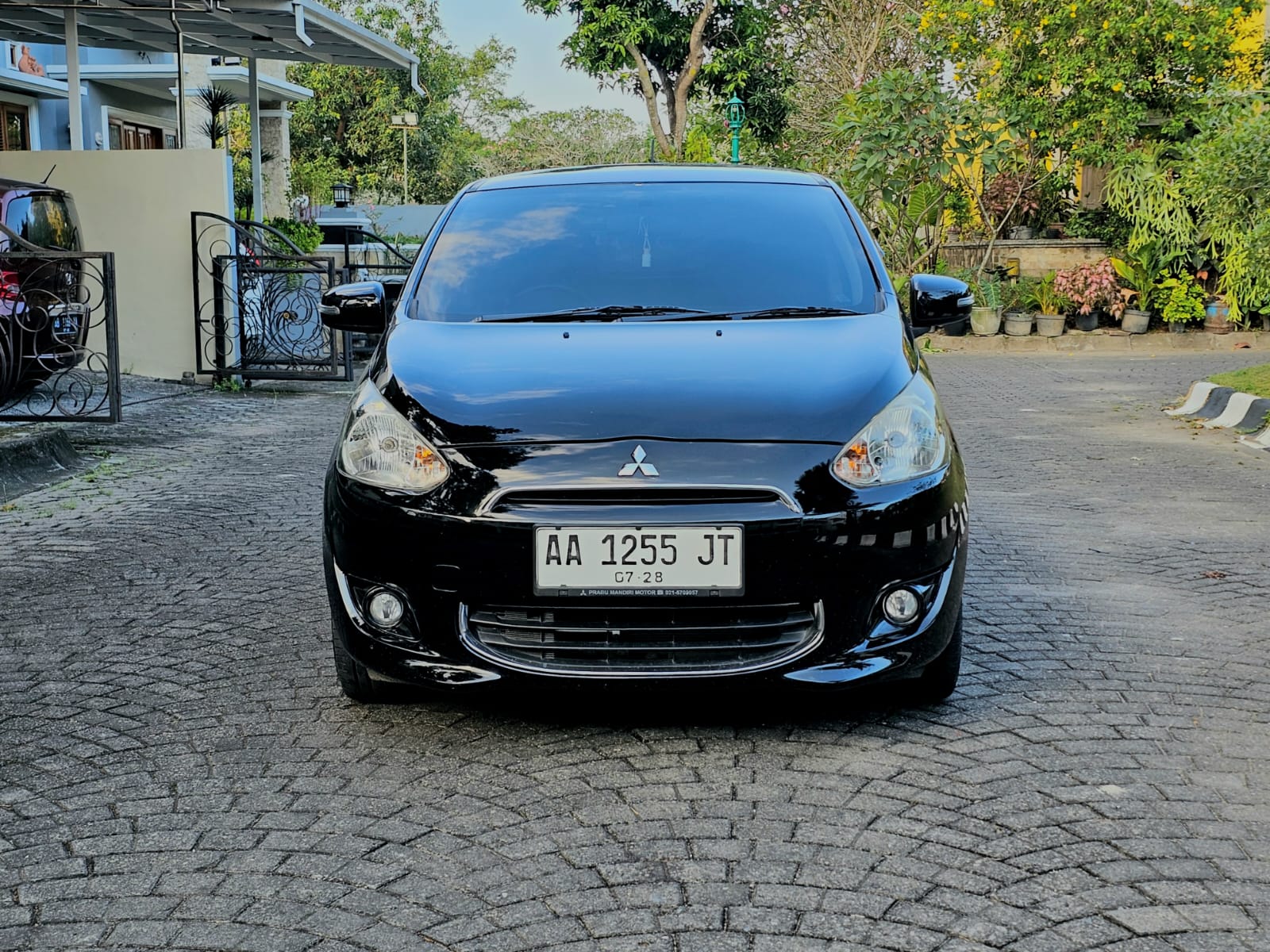 Second Hand 2015 Mitsubishi Mirage Second Hand 2015 Mitsubishi Mirage