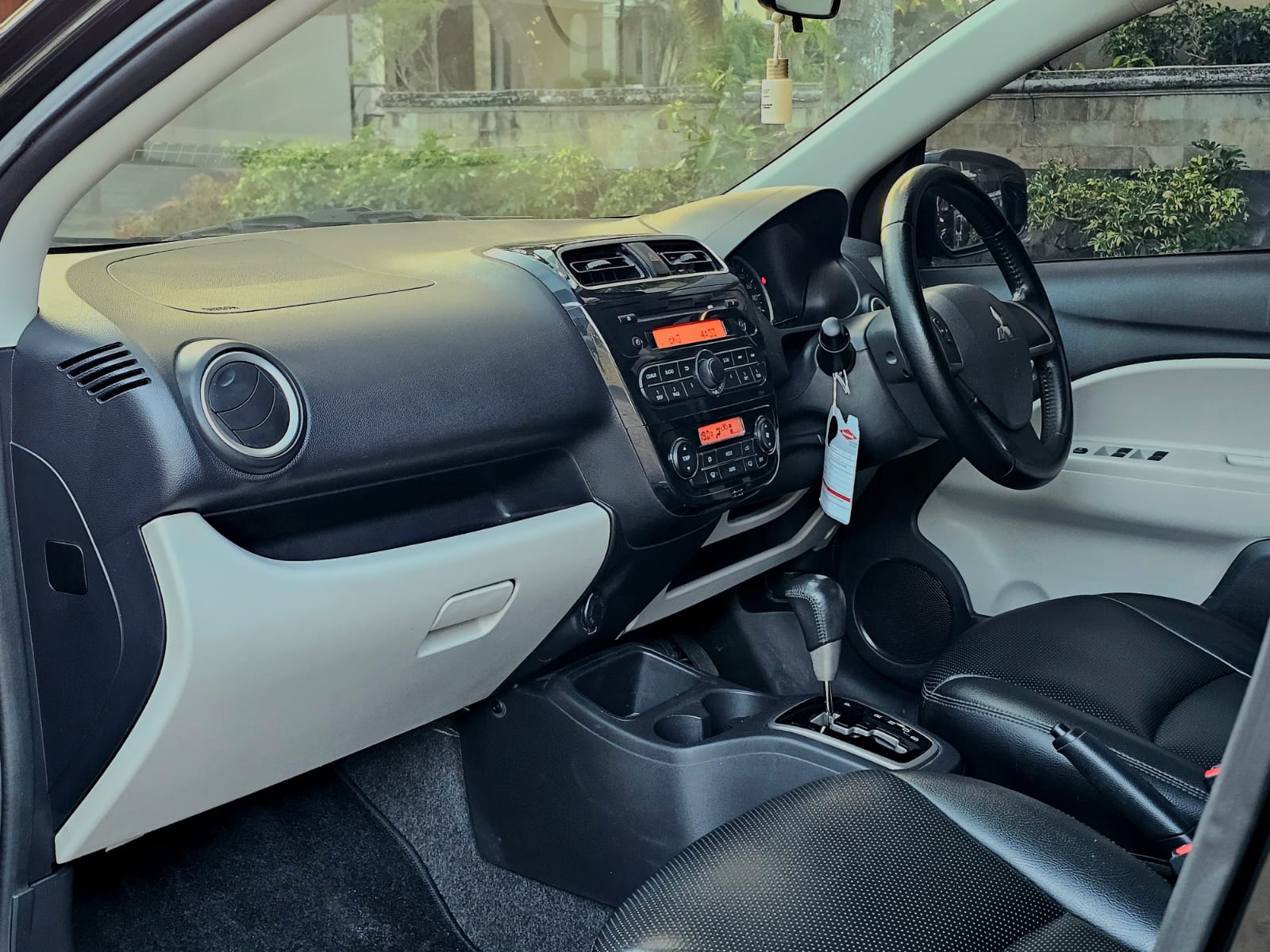 2015 Mitsubishi Mirage 2015 Mitsubishi Mirage