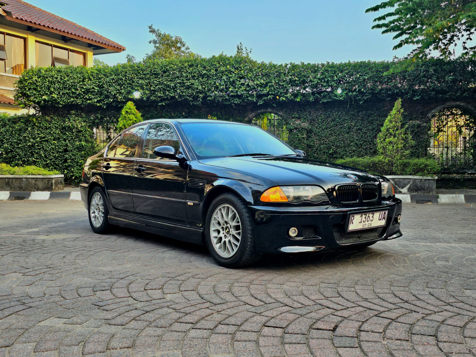 2001 BMW 3 Series Sedan 2001 BMW 3 Series Sedan