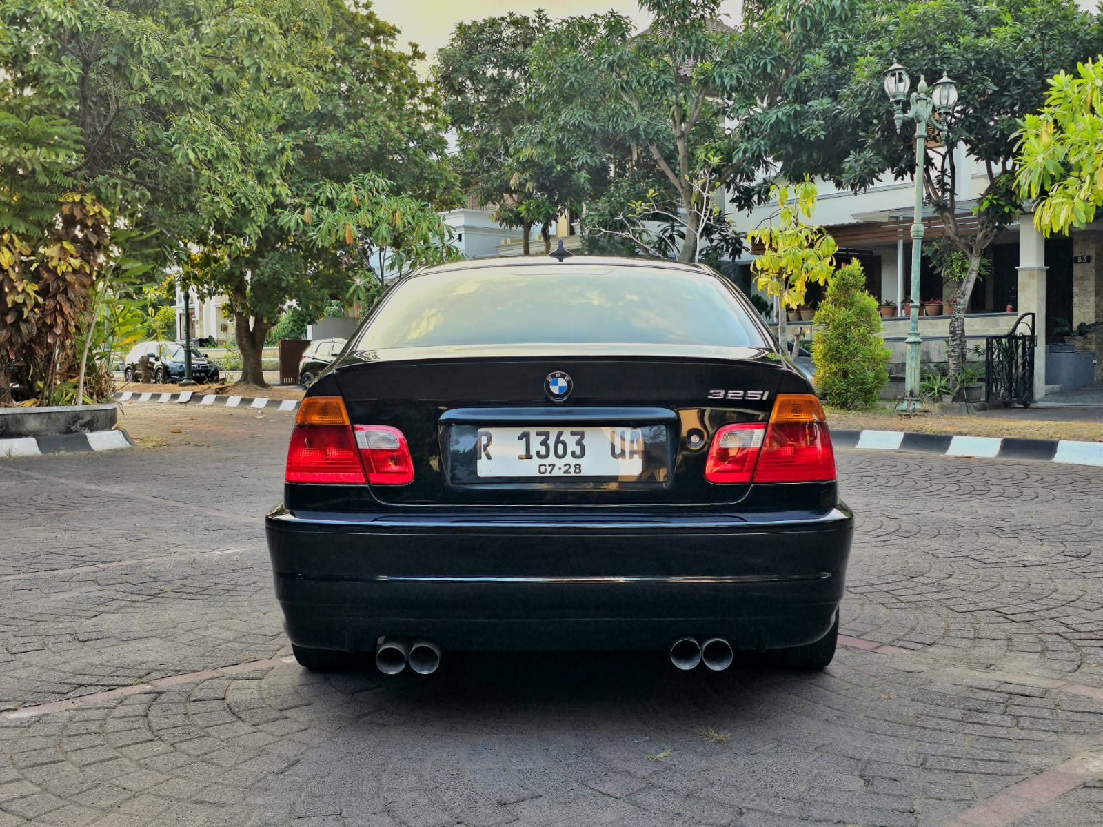 2001 BMW 3 Series Sedan 2001 BMW 3 Series Sedan