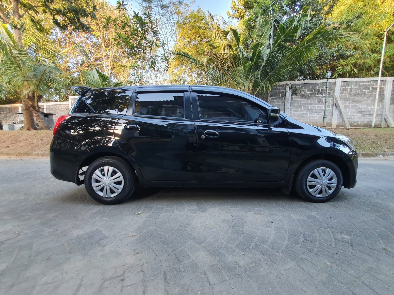 2016 Datsun GO + 2016 Datsun GO +