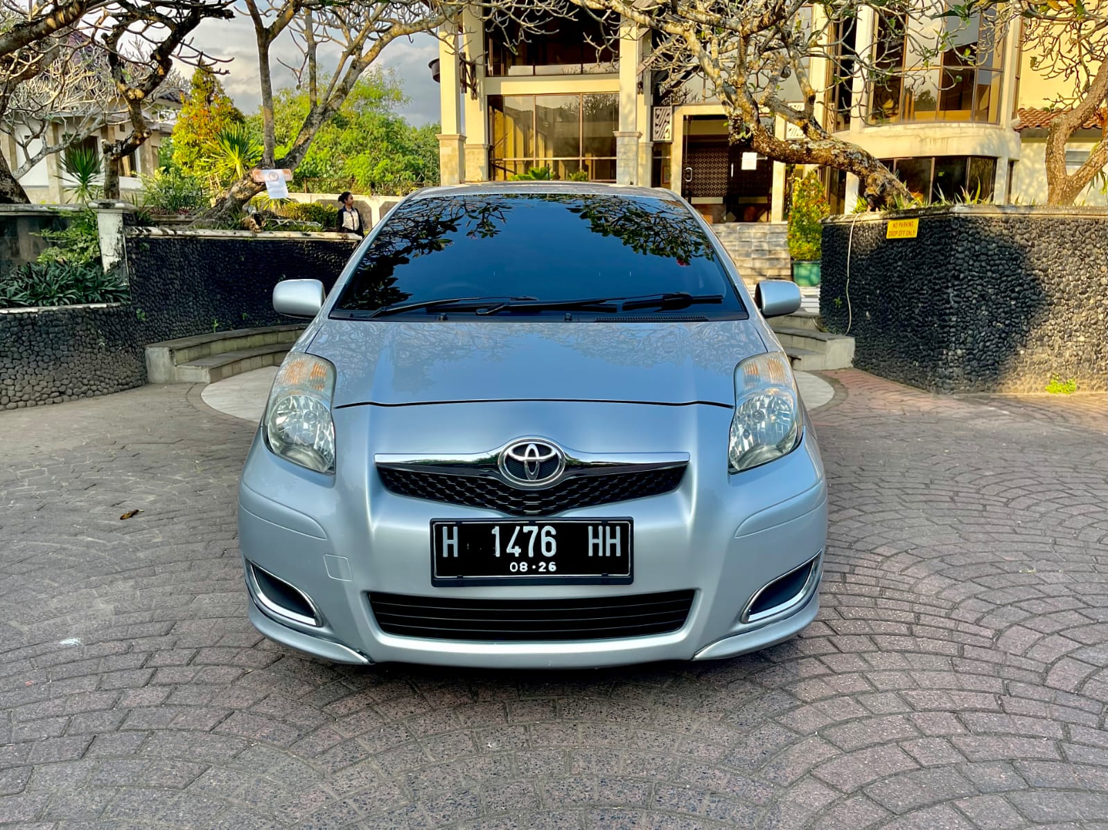 2012 Toyota Yaris 2012 Toyota Yaris