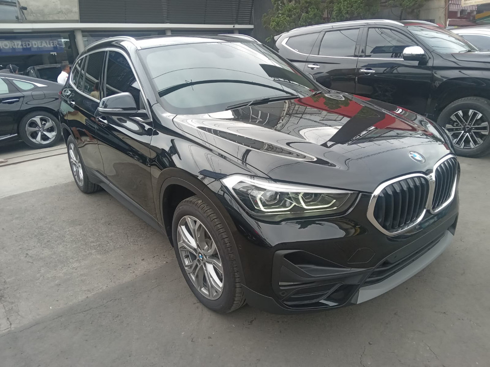 2022 BMW X1