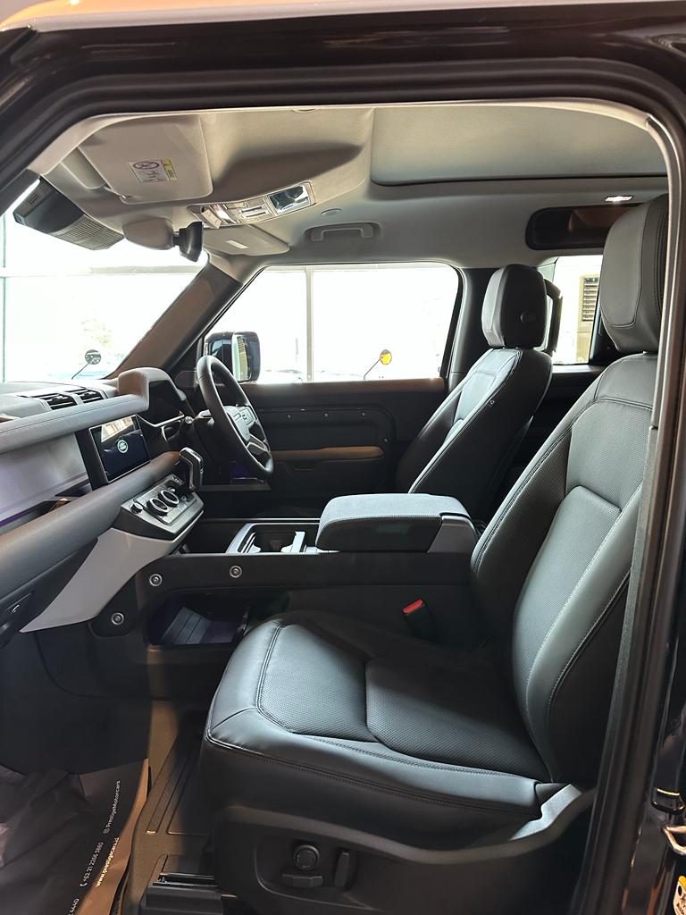 2023 Land Rover Defender 90 2023 Land Rover Defender 90