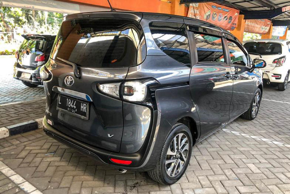 2018 Toyota Sienta 1.5L V AT 1.5L V AT tua