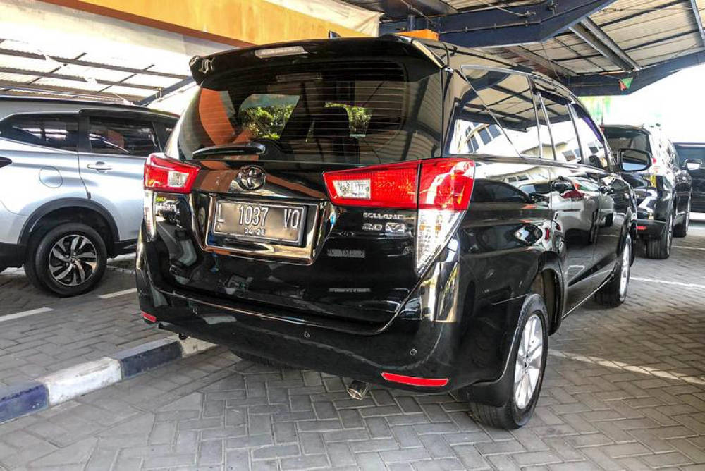 2016 Toyota Kijang Innova REBORN 2.0 V AT REBORN 2.0 V AT tua