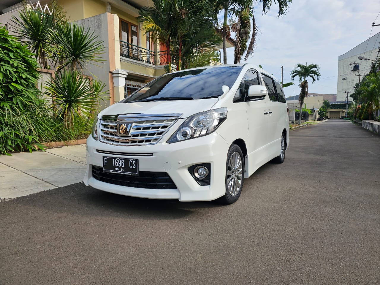 2014 Toyota Alphard 2014 Toyota Alphard