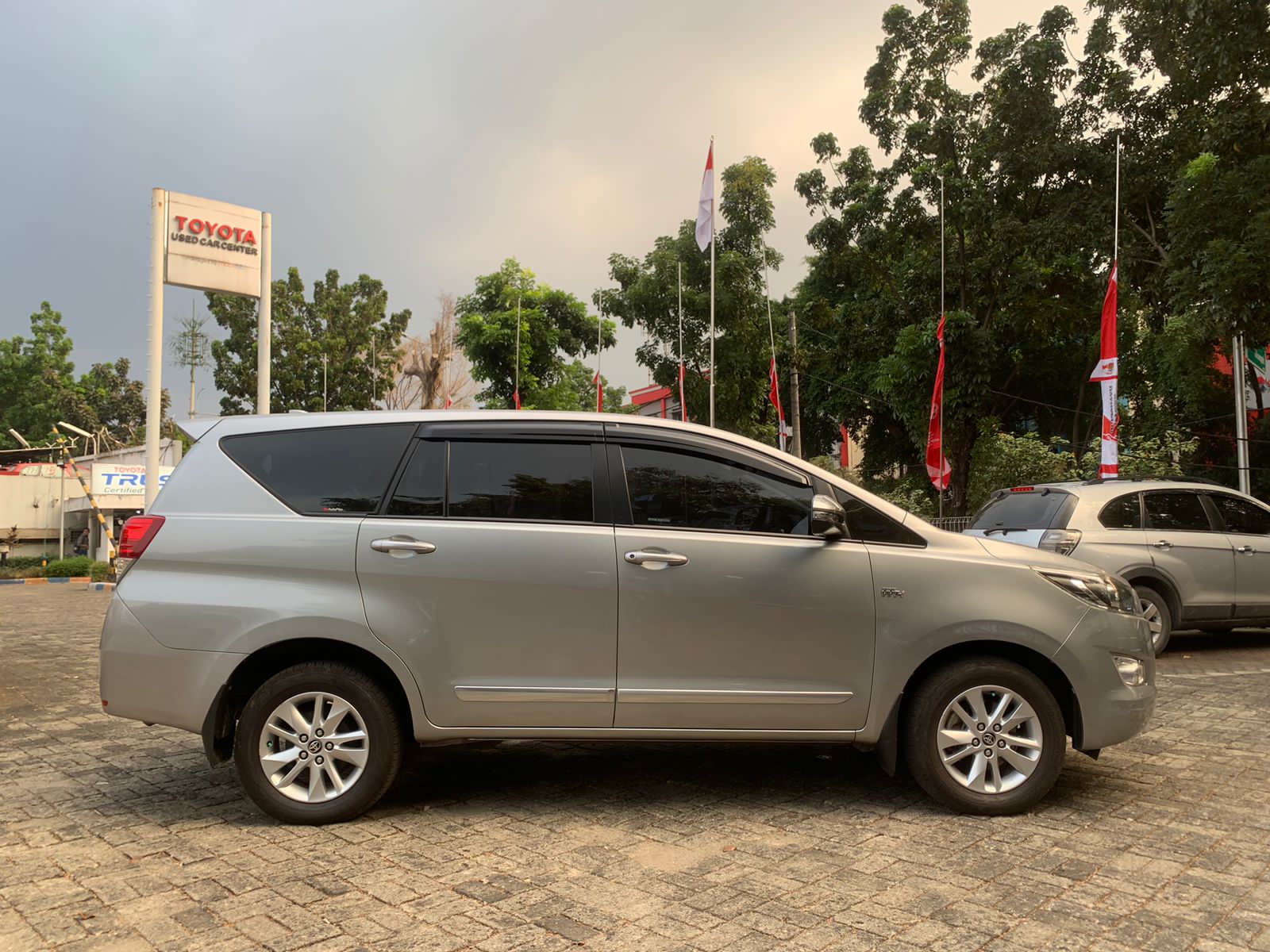 2020 Toyota Innova 2020 Toyota Innova