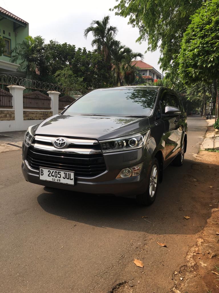 2017 Toyota Kijang Innova 2.0 V MT 2.0 V MT bekas