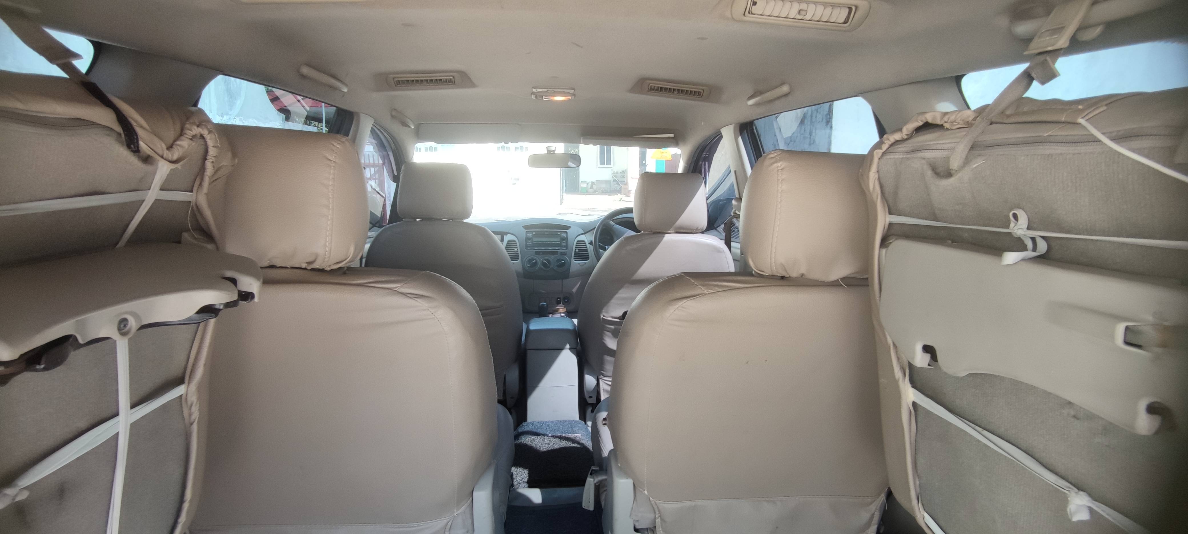 2010 Toyota Kijang Innova 2010 Toyota Kijang Innova