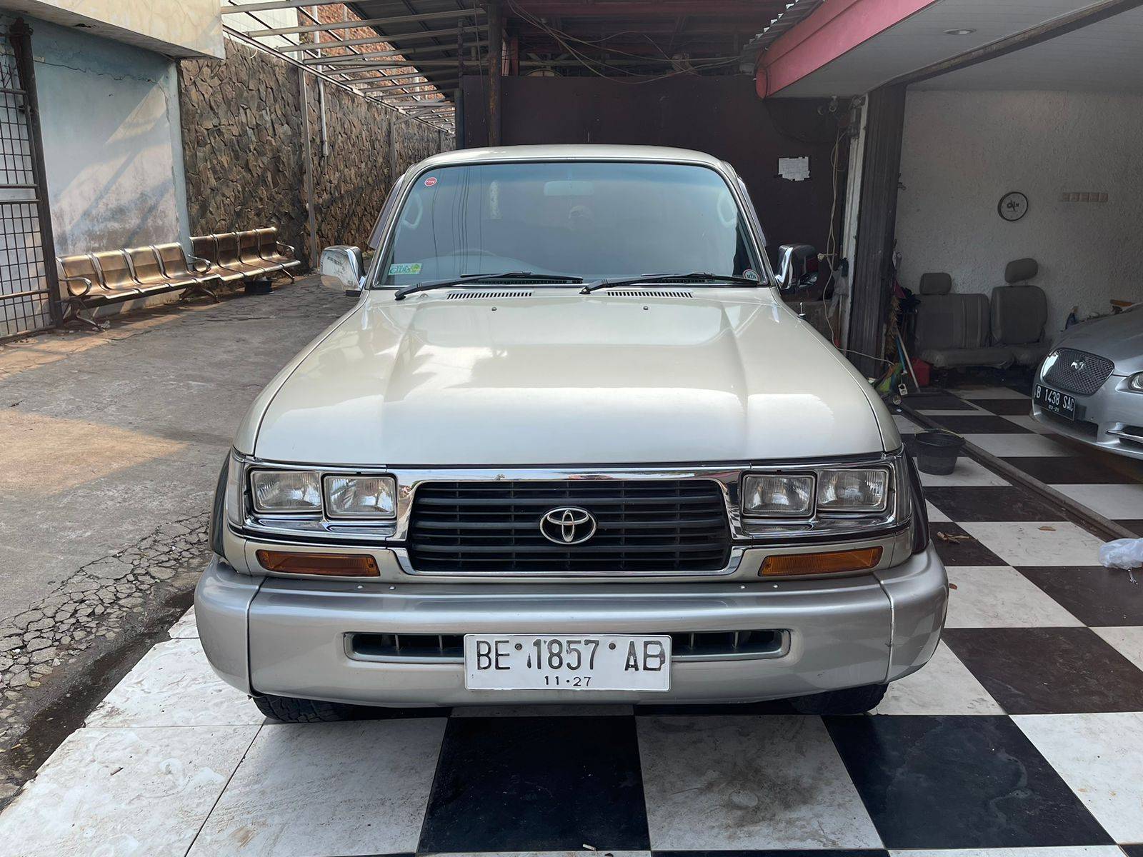 1997 Toyota Land Cruiser 80 VX Turbo 4.2L MT 80 VX Turbo 4.2L MT tua