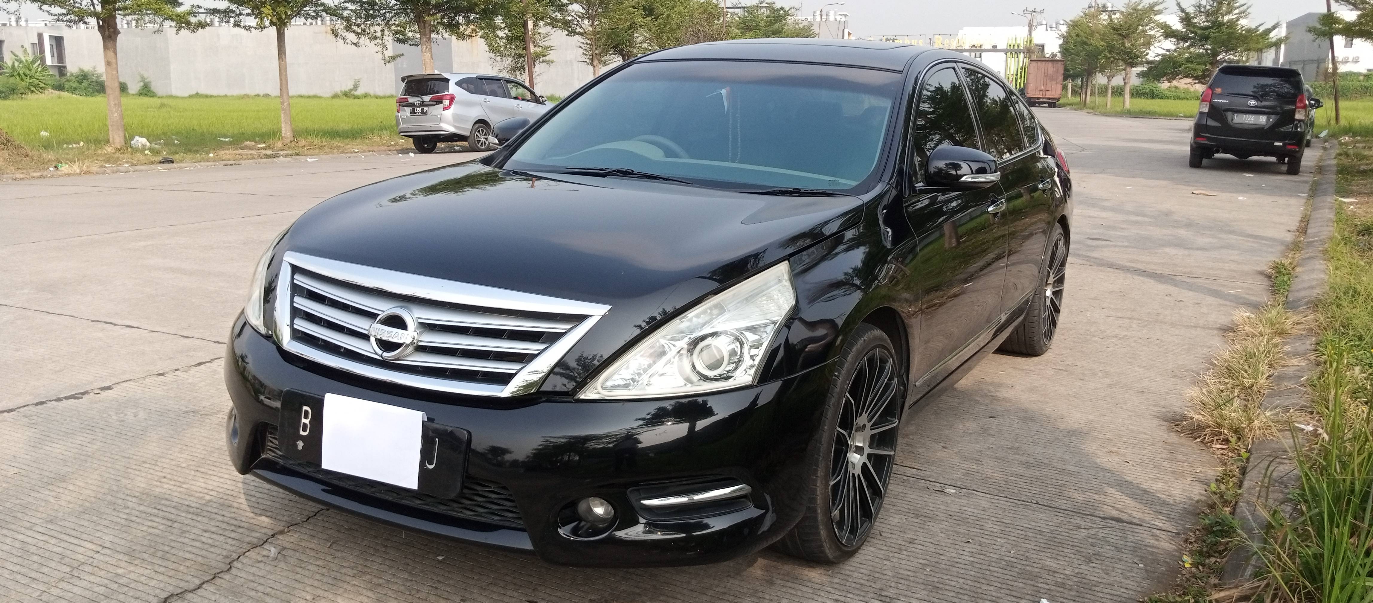 Second Hand 2013 Nissan Teana Second Hand 2013 Nissan Teana