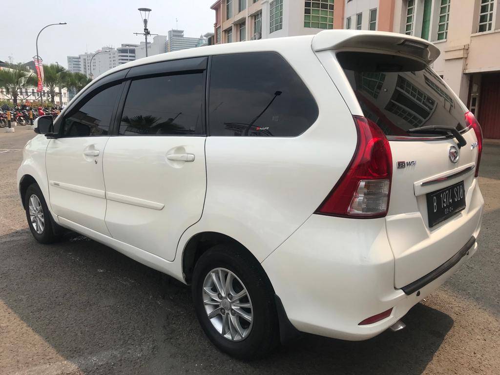 2014 Daihatsu Xenia  1.5 R DLX 1.5 R DLX tua