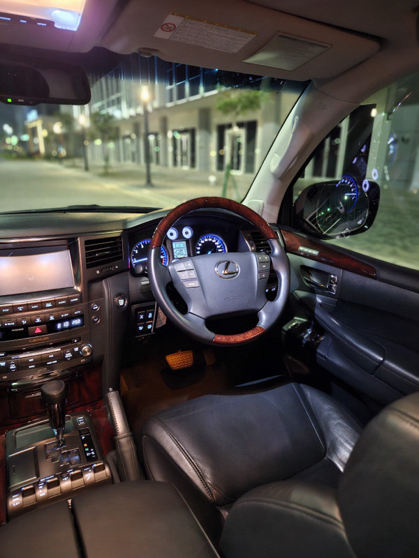 2011 Lexus LX 2011 Lexus LX