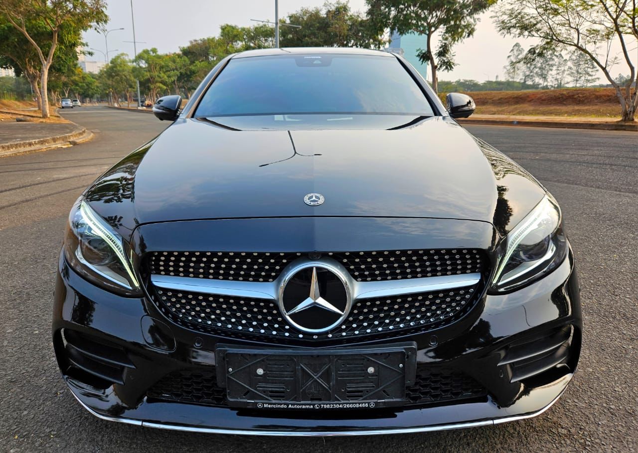 2019 Mercedes Benz C-Class Sedan C 300 AMG Line