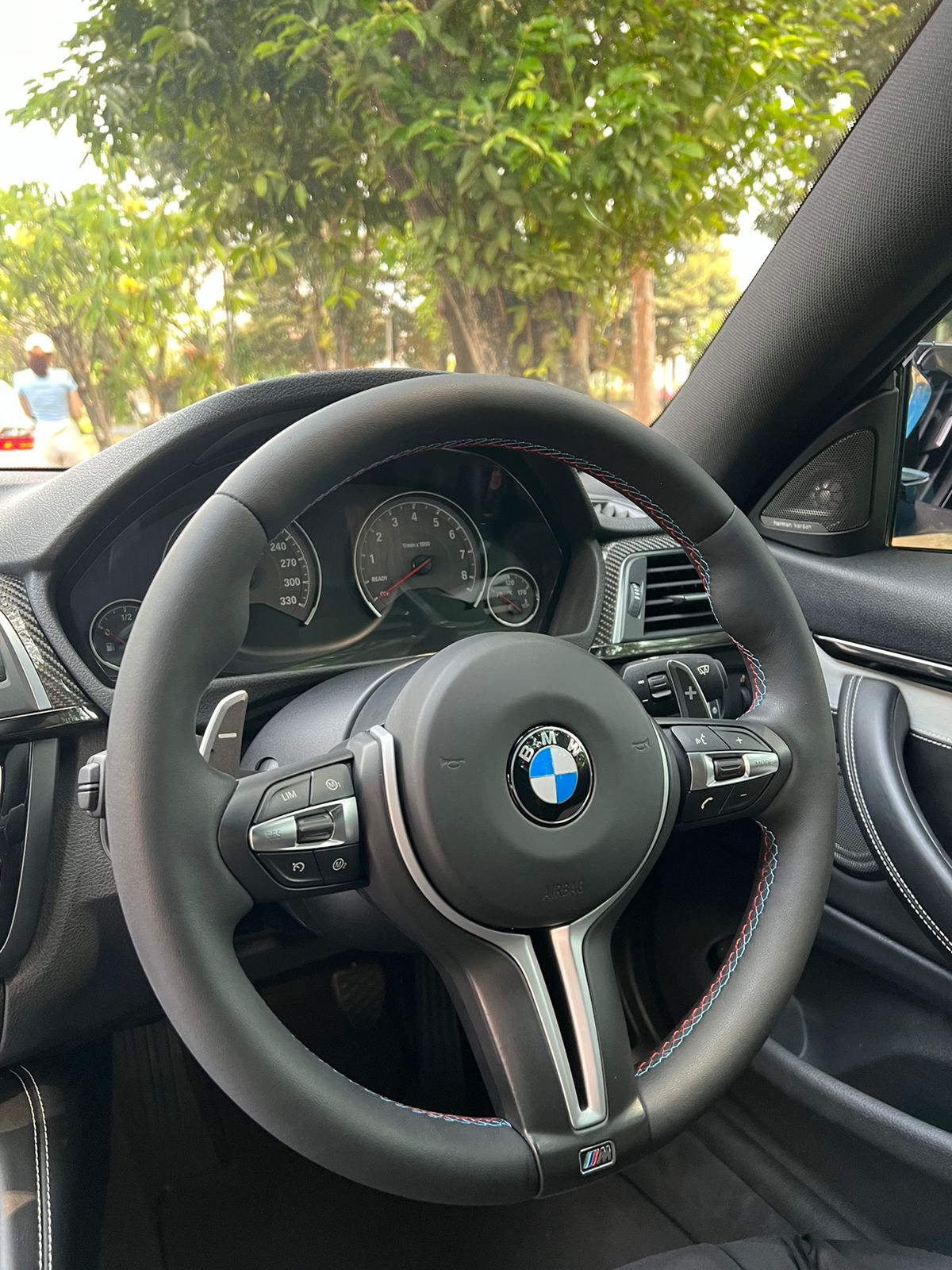 2015 BMW M4 Coupe  3.0 L AT 2015 BMW M4 Coupe  3.0 L AT