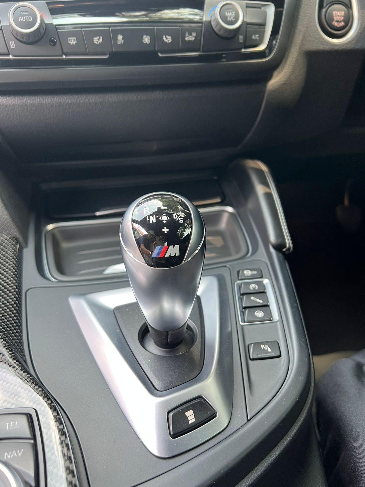 2015 BMW M4 Coupe  3.0 L AT 2015 BMW M4 Coupe  3.0 L AT