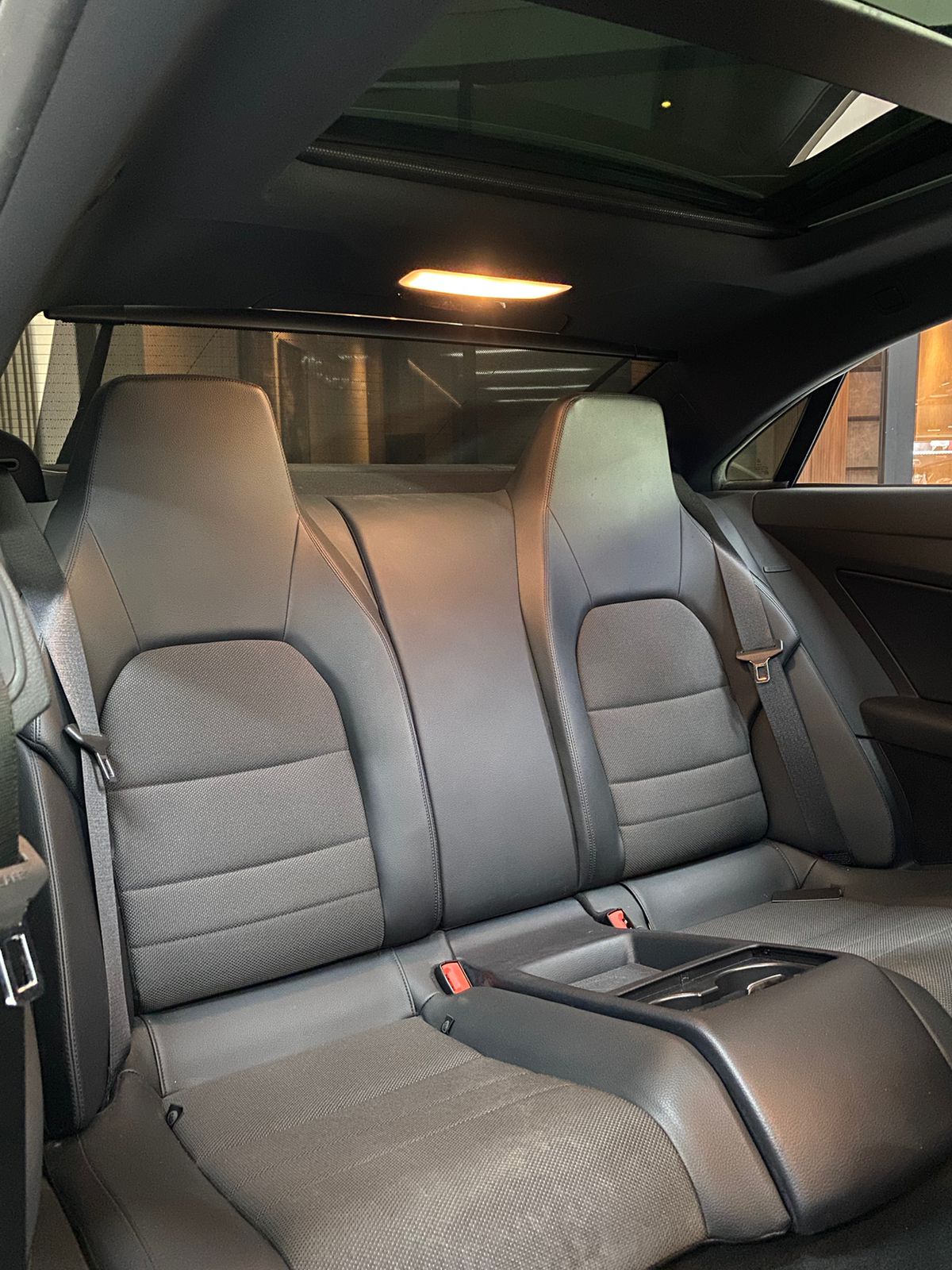 2011 Mercedes Benz E-Class  E 200 Coupe AMG Line 2011 Mercedes Benz E-Class  E 200 Coupe AMG Line