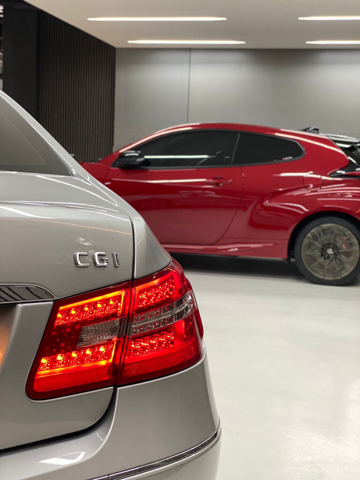 2011 Mercedes Benz E-Class  E 200 Coupe AMG Line 2011 Mercedes Benz E-Class  E 200 Coupe AMG Line