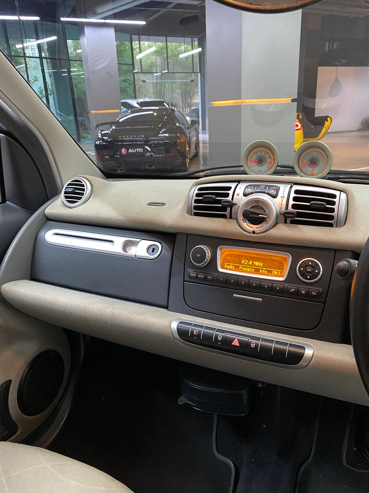 2011 Smart Fortwo COUPE PASSION A/T 2011 Smart Fortwo COUPE PASSION A/T