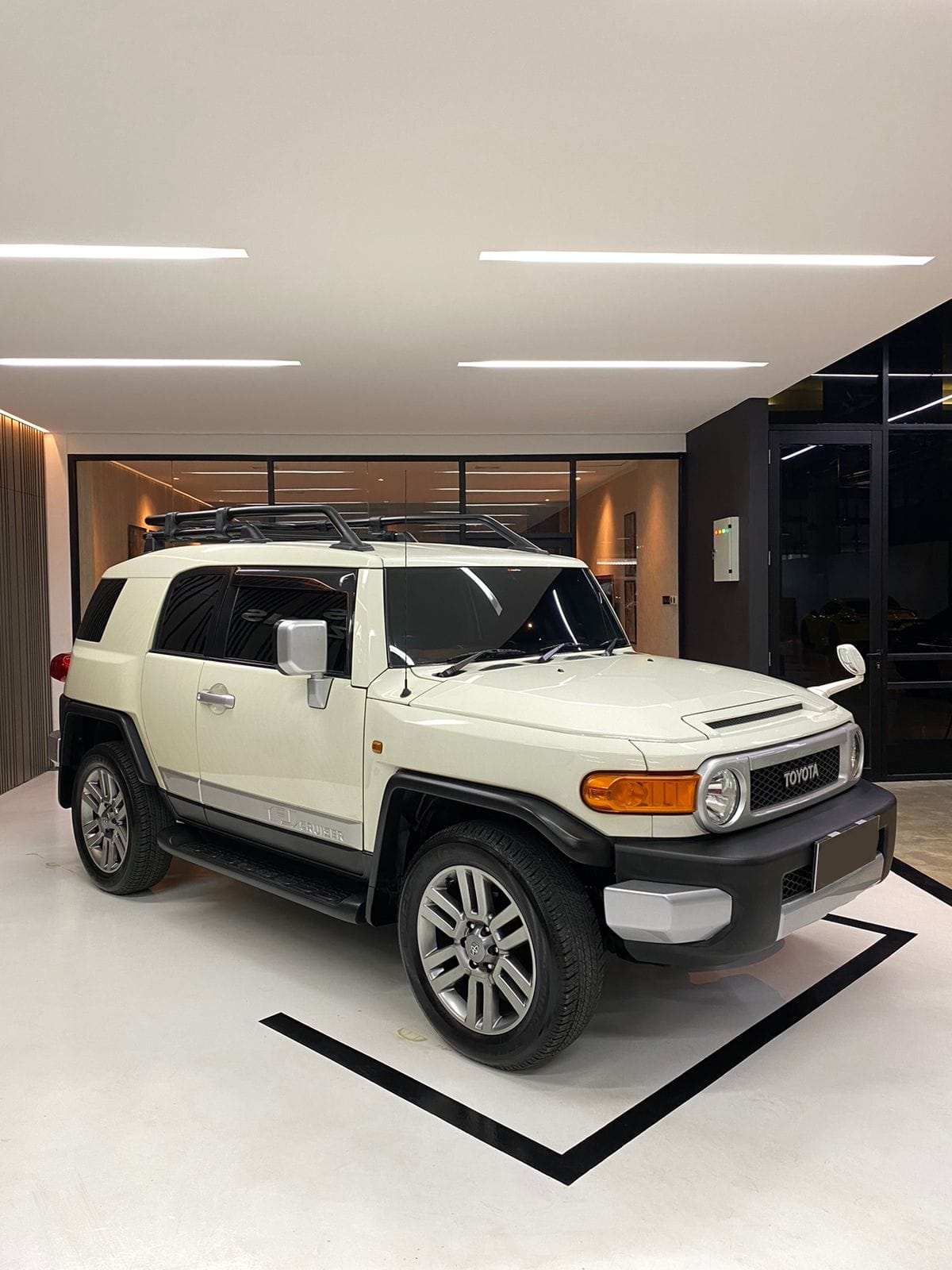 Toyota FJ Cruiser 2014 Bekas Toyota FJ Cruiser 2014 Bekas